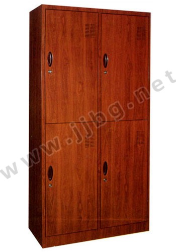 點擊查看商品:四門更衣柜（轉(zhuǎn)印）