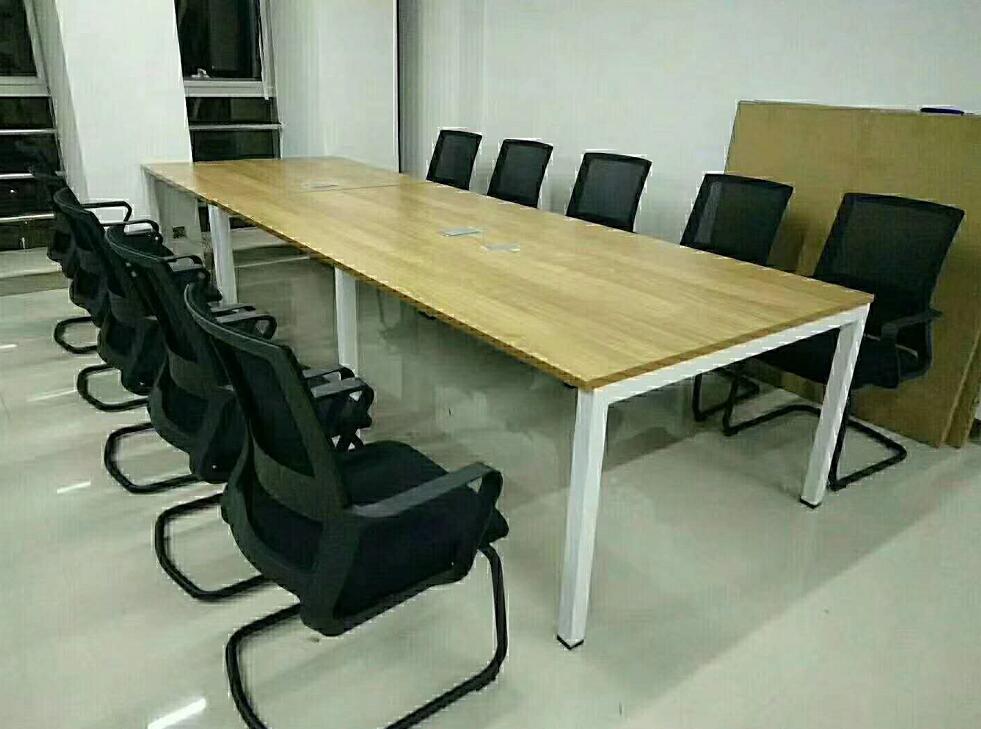 點(diǎn)擊查看商品:會(huì)議桌5